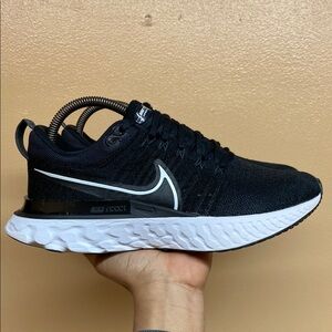 Nike Women's Black Running Shoes